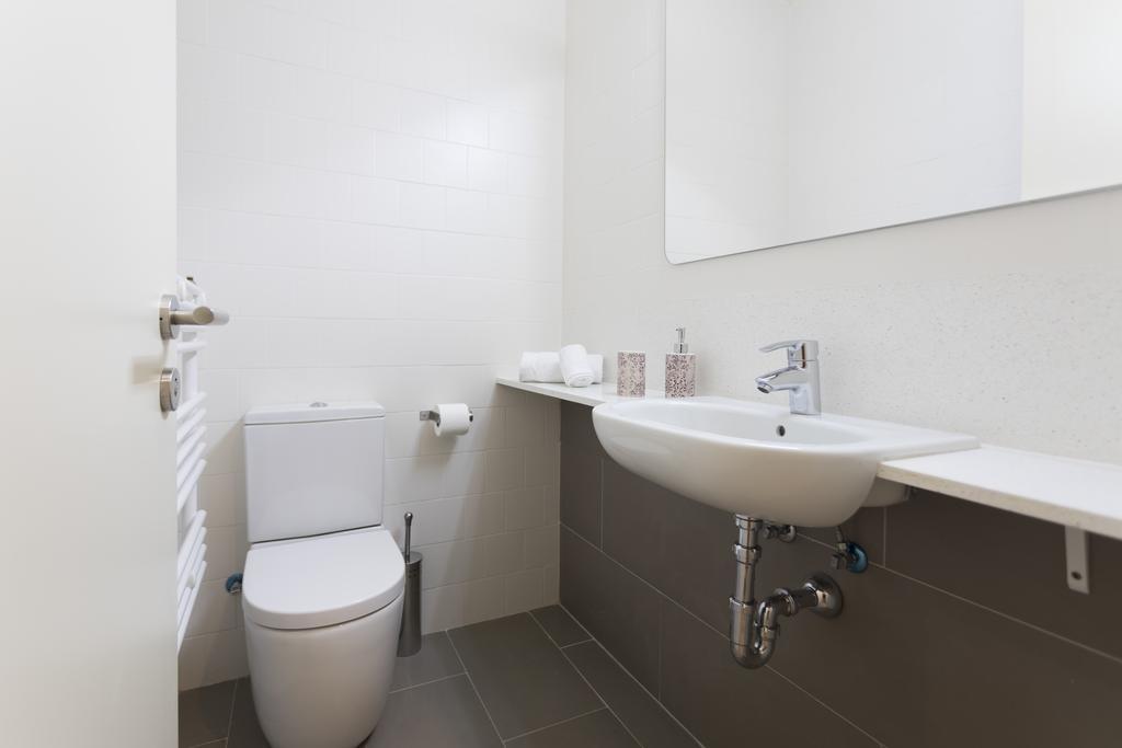 Apartment Bravissimo Cort Reial-1b