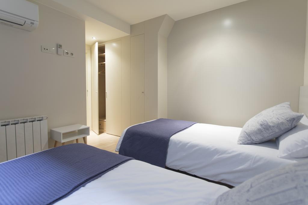Bravissimo Cort Reial-1b Apartment Gerona